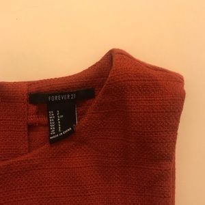 Forever 21 Tops - Burnt Red Cropped Tank Forever 21 Tops - Burnt Red Cropped Tank